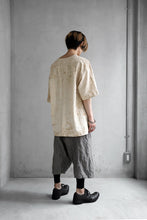 画像をギャラリービューアに読み込む, forme d'expression exclusive V Neck Scrub Shirt (Iced Tea)