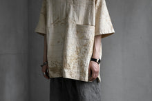 画像をギャラリービューアに読み込む, forme d'expression exclusive V Neck Scrub Shirt (Iced Tea)