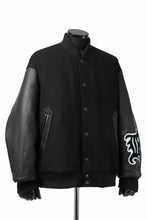 画像をギャラリービューアに読み込む, FACETASM "F" STADIUM JACKET (BLACK)