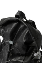 Load image into Gallery viewer, ierib roll top ruck sack / Oiled Horse Leather (BLACK)