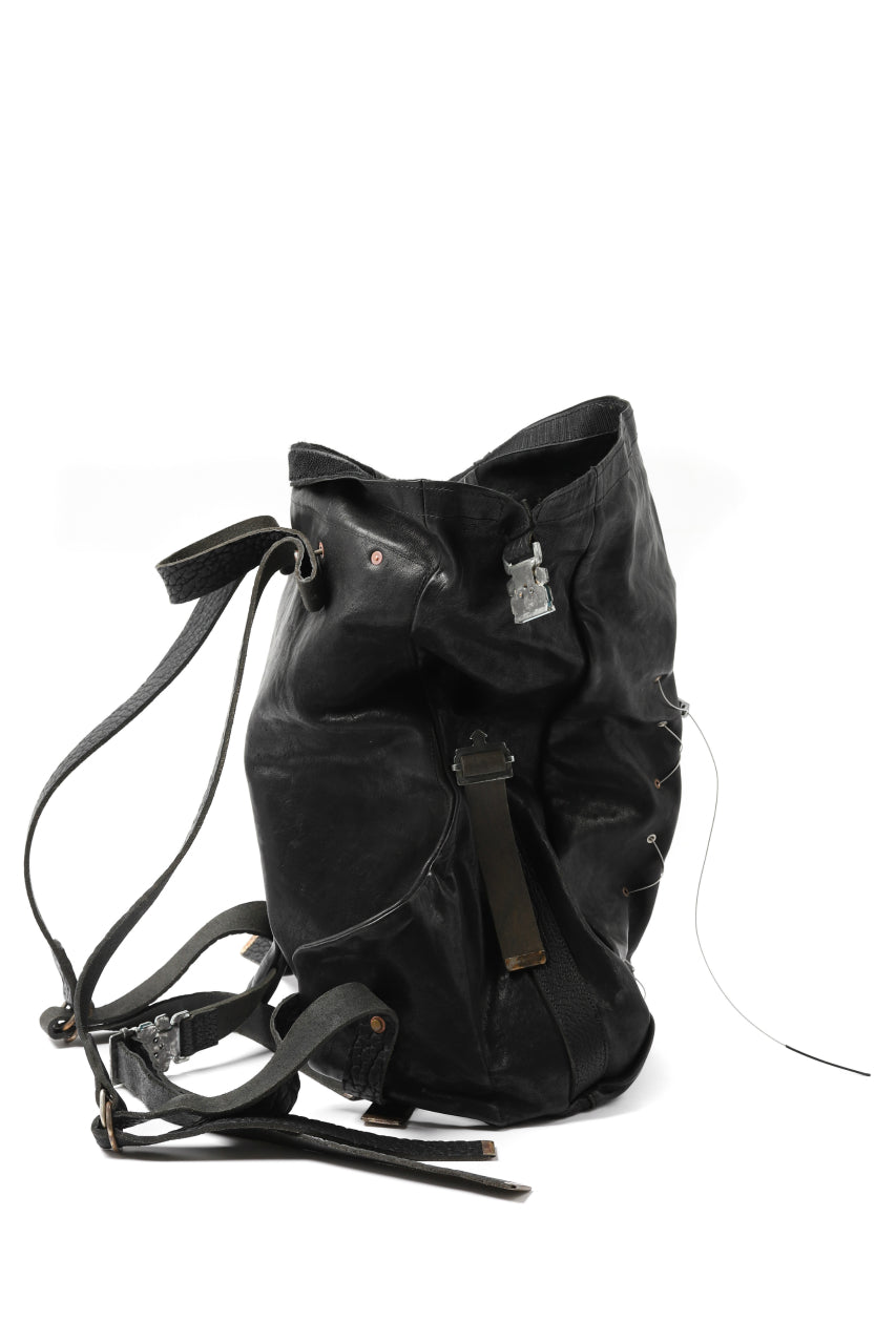 Load image into Gallery viewer, ierib roll top ruck sack / Oiled Horse Leather (BLACK)