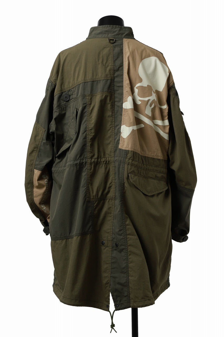 Load image into Gallery viewer, mastermind WORLD x ALPHA INDUSTRIES M-65 MODS COAT - CRAZY PANELED (OLIVE)