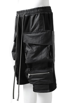 画像をギャラリービューアに読み込む, A.F ARTEFACT "BOXY" ARMY SARROUEL SHORTS / BomberHEAT® (BLACK)
