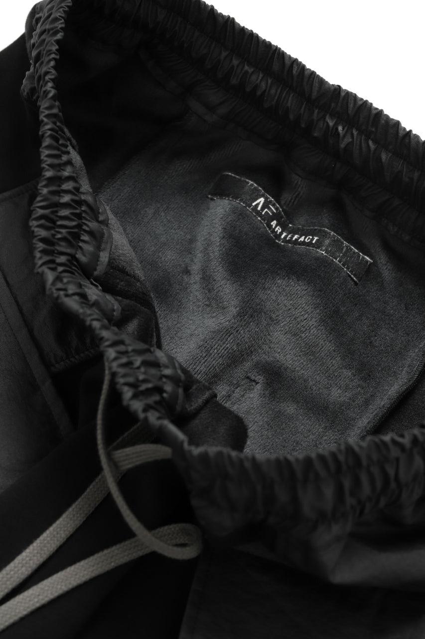 画像をギャラリービューアに読み込む, A.F ARTEFACT "BOXY" ARMY SARROUEL SHORTS / BomberHEAT® (BLACK)