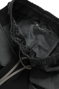 画像をギャラリービューアに読み込む, A.F ARTEFACT "BOXY" ARMY SARROUEL SHORTS / BomberHEAT® (BLACK)