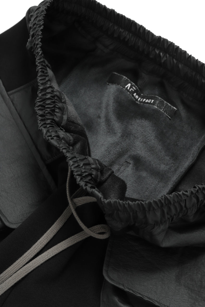 画像をギャラリービューアに読み込む, A.F ARTEFACT "BOXY" ARMY SARROUEL SHORTS / BomberHEAT® (BLACK)