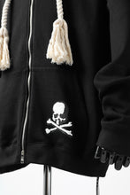 Load image into Gallery viewer, mastermind JAPAN HOODIE ZIP SWEAT JACKET / ROPE CODE (BLACK)