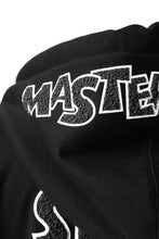 Load image into Gallery viewer, mastermind JAPAN HOODIE ZIP SWEAT JACKET / ROPE CODE (BLACK)