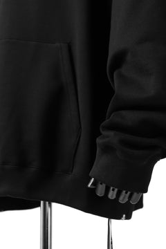 Load image into Gallery viewer, mastermind JAPAN SWEAT HOODIE / GLITTER LOGO & SKULL (BLACK)