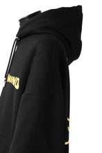 Load image into Gallery viewer, mastermind JAPAN SWEAT HOODIE / GLITTER LOGO & SKULL (BLACK)