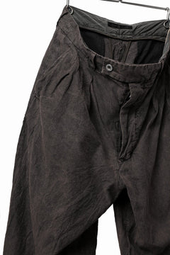 画像をギャラリービューアに読み込む, KLASICA GOSSE TWO TUCKED TROUSERS / GARMENT DYED BROKEN HERRING BONE (CINAMON)