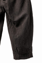 画像をギャラリービューアに読み込む, KLASICA GOSSE TWO TUCKED TROUSERS / GARMENT DYED BROKEN HERRING BONE (CINAMON)