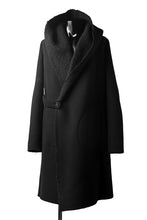 画像をギャラリービューアに読み込む, forme d'expression exclusive Hooded Robe Coat (Black)