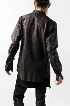 Load image into Gallery viewer, ISAMU KATAYAMA BACKLASH exclusive LEATHER SHIRT / ITALY SHOULDER 0.6mm (DARK GREY)