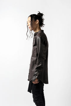 Load image into Gallery viewer, ISAMU KATAYAMA BACKLASH exclusive LEATHER SHIRT / ITALY SHOULDER 0.6mm (DARK GREY)