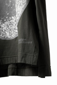 Load image into Gallery viewer, A.F ARTEFACT CREW NECK TEE / ABSTRACT PRINT Ver. (KHAKI)