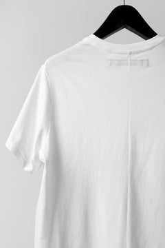 Load image into Gallery viewer, A.F ARTEFACT CREW NECK TEE / ABSTRACT PRINT Ver. (WHITE)
