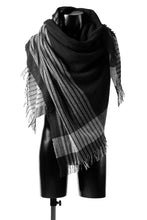 画像をギャラリービューアに読み込む, forme d'expression Mambo Graphic Plaid Stole (Mono)