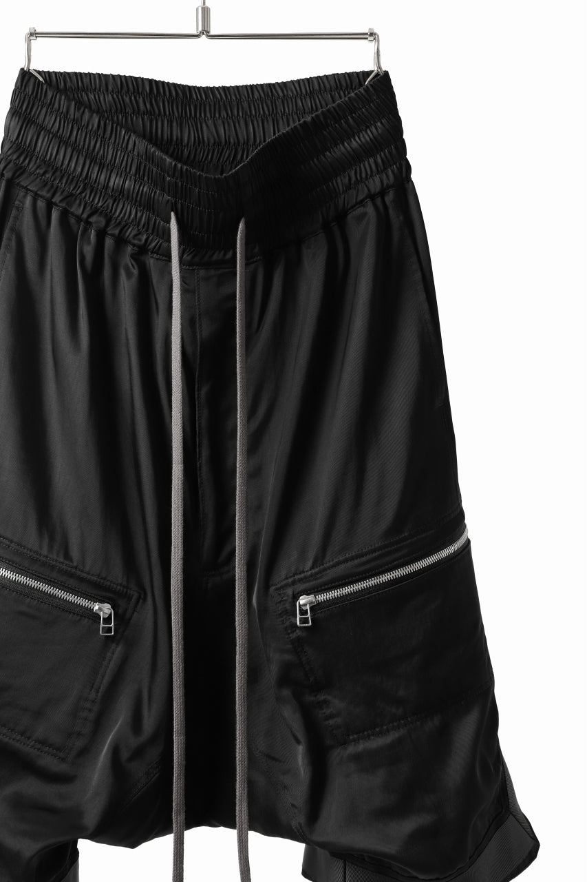 Load image into Gallery viewer, A.F ARTEFACT SAROUEL SHORT PANTS / LUXURY FABRIC (BLACK)