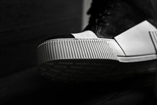 画像をギャラリービューアに読み込む, BORIS BIDJAN SABERI HORSE LEATHER MID CUT SNEAKER / WASHED & HAND TREATED "BAMBA1.1-SIN" (BLACK x WHITE)