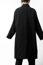 画像をギャラリービューアに読み込む, KLASICA HM-C DOUBLE BREASTED COAT with BONDED LINING / WOOLxSILK BOLD DUNGAREES (BLACK)