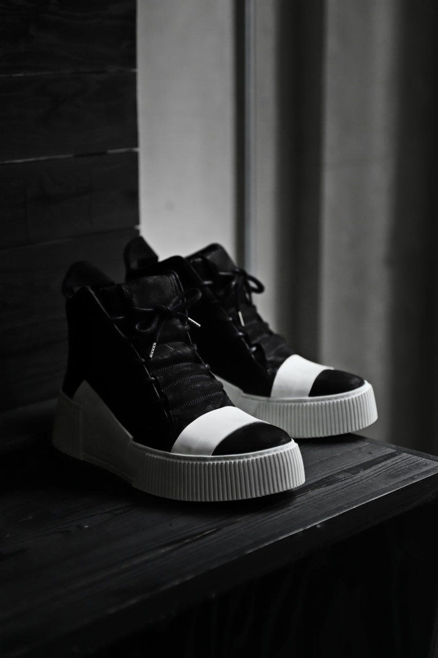 画像をギャラリービューアに読み込む, BORIS BIDJAN SABERI HORSE LEATHER MID CUT SNEAKER / WASHED & HAND TREATED "BAMBA1.1-SIN" (BLACK x WHITE)