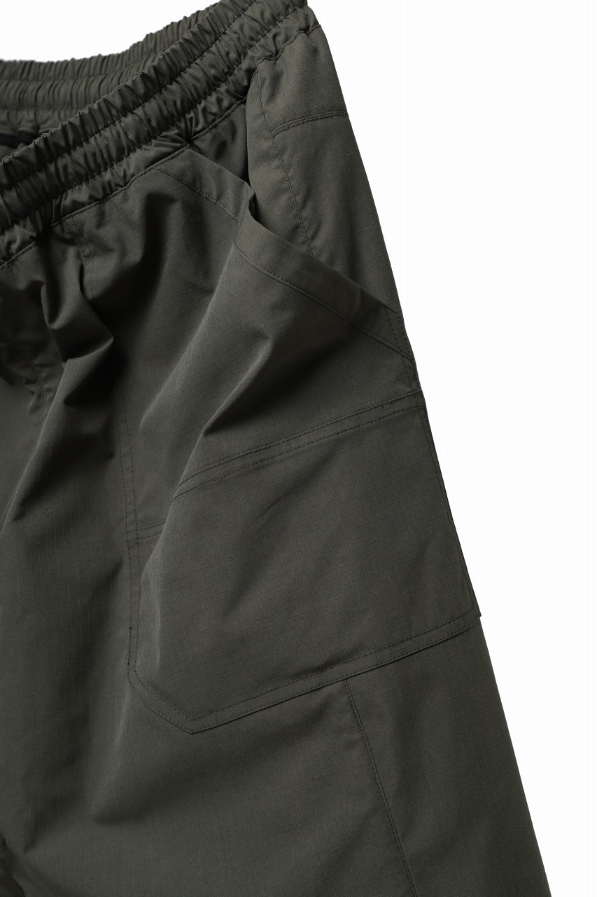 Load image into Gallery viewer, FIRST AID TO THE INJURED MILITARY SHORTS / RIPSTOP COTTON (KHAKI)
