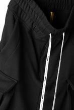 Load image into Gallery viewer, DEFORMATER.® 3D CONSTRUCTION CARGO SAROUEL SHORTS / HEAVY SWEAT (BLACK)