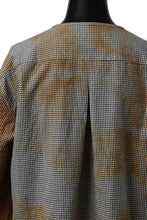 画像をギャラリービューアに読み込む, YUTA MATSUOKA exclusive round neck shirt / mottled dyeing dead stock woven (gingham check)