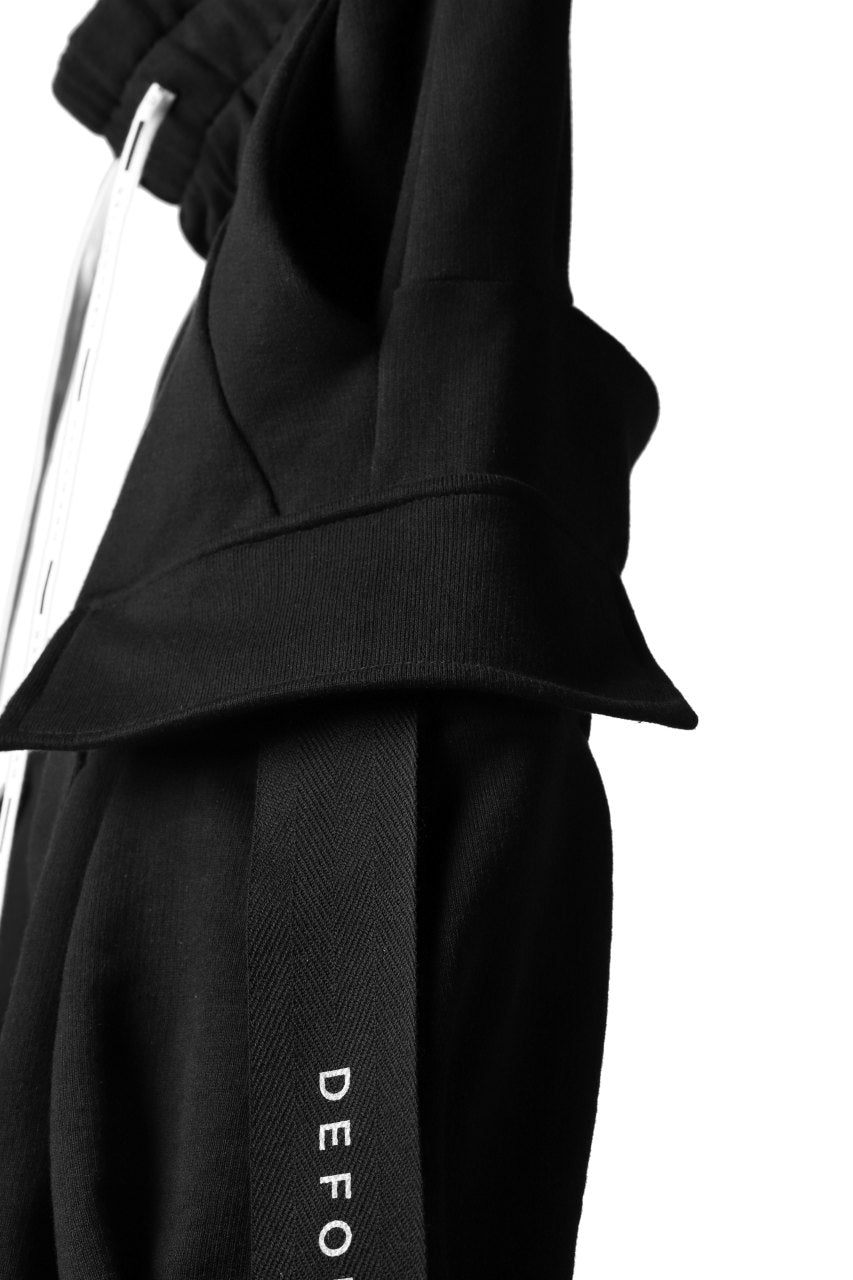 Load image into Gallery viewer, DEFORMATER.® 3D CONSTRUCTION CARGO SAROUEL SHORTS / HEAVY SWEAT (BLACK)