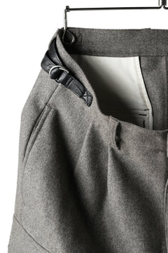 Load image into Gallery viewer, ISAMU KATAYAMA BACKLASH LOW CROTCH CARGO PANTS / CASHMERE WOOL MELTON (BLACK)