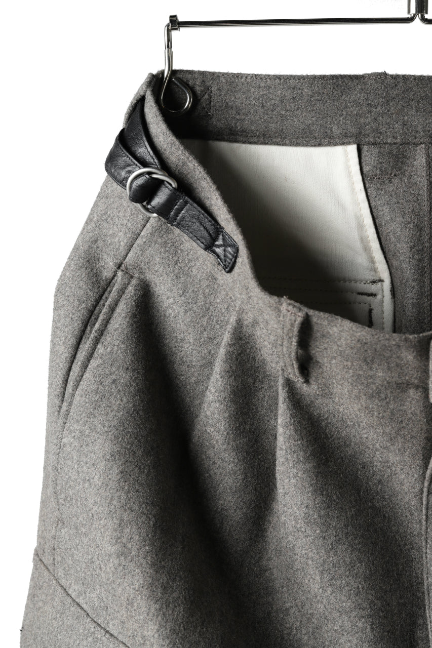 Load image into Gallery viewer, ISAMU KATAYAMA BACKLASH LOW CROTCH CARGO PANTS / CASHMERE WOOL MELTON (BLACK)