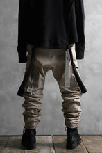 画像をギャラリービューアに読み込む, 11 BY BORIS BIDJAN SABERI CARGO POCKET PANT / STRETCH DENIM "P21B-F-1482" (GUM)
