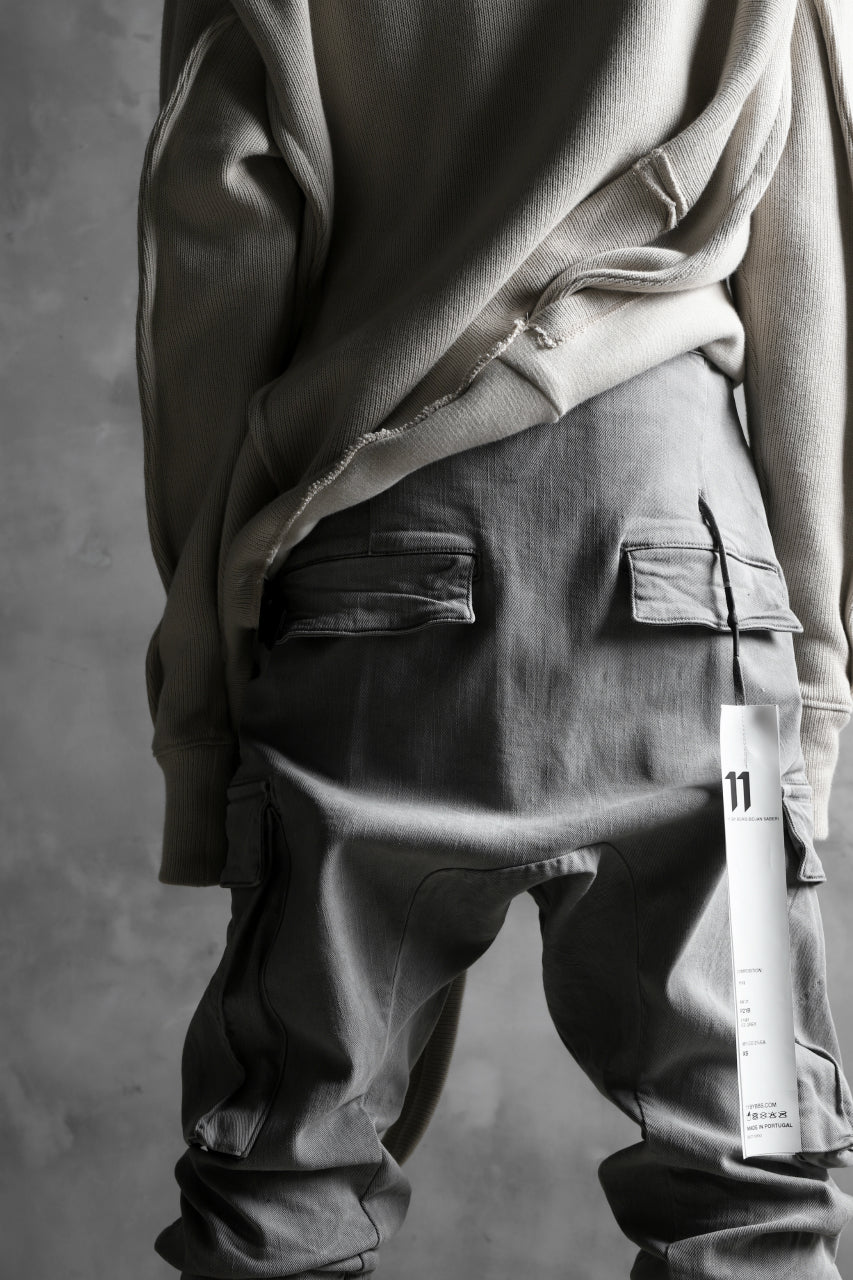 画像をギャラリービューアに読み込む, 11 BY BORIS BIDJAN SABERI CARGO POCKET PANT / STRETCH DENIM "P21B-F-1481" (ICE GREY)