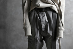 画像をギャラリービューアに読み込む, 11 BY BORIS BIDJAN SABERI CARGO POCKET PANT / STRETCH DENIM "P21B-F-1481" (ICE GREY)
