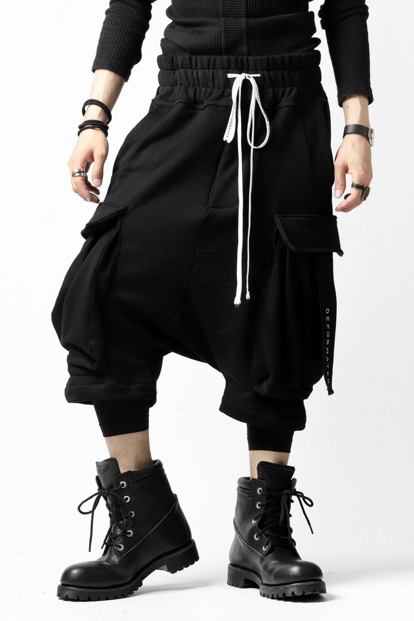 Load image into Gallery viewer, DEFORMATER.® 3D CONSTRUCTION CARGO SAROUEL SHORTS / HEAVY SWEAT (BLACK)