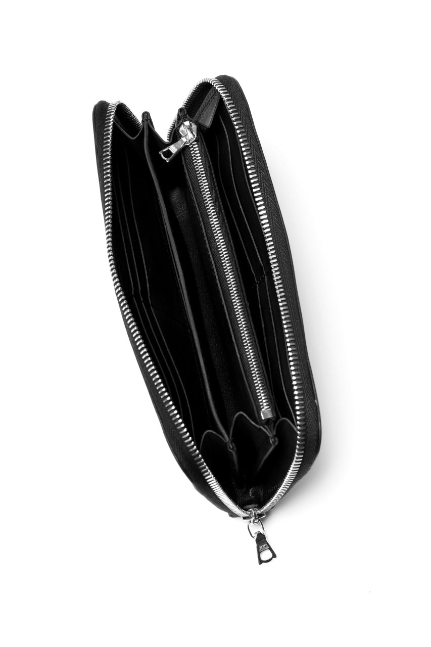 Load image into Gallery viewer, ISAMU KATAYAMA BACKLASH ROUND FASTNER WALLET / ITALY HORSE LEATHER (VACHETTA FINISHED / BLACK)