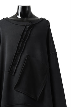 画像をギャラリービューアに読み込む, SOSNOVSKA exclusive SLASH COMBINATION SWEATER TOP (BLACK)