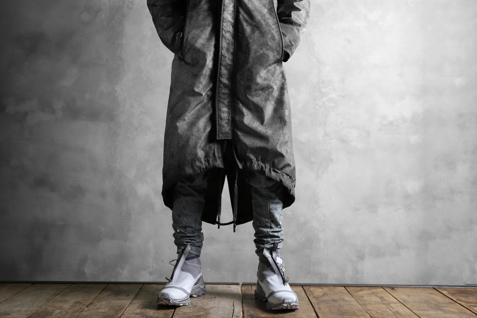 画像をギャラリービューアに読み込む, 11 BY BORIS BIDJAN SABERI PADDED MODS COAT "J20-F-1317" (DIRTY GREY)