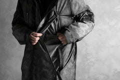 画像をギャラリービューアに読み込む, 11 BY BORIS BIDJAN SABERI PADDED MODS COAT &quot;J20-F-1317&quot; (DIRTY GREY)