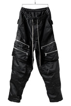 画像をギャラリービューアに読み込む, A.F ARTEFACT -SEPARATION- ZIP CARGO PANTS / LUXURY NYLON (BLACK)