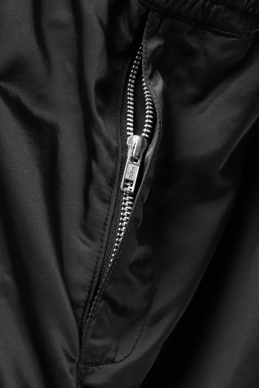 画像をギャラリービューアに読み込む, A.F ARTEFACT -SEPARATION- ZIP CARGO PANTS / LUXURY NYLON (BLACK)