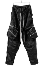 画像をギャラリービューアに読み込む, A.F ARTEFACT -SEPARATION- ZIP CARGO PANTS / LUXURY NYLON (BLACK)
