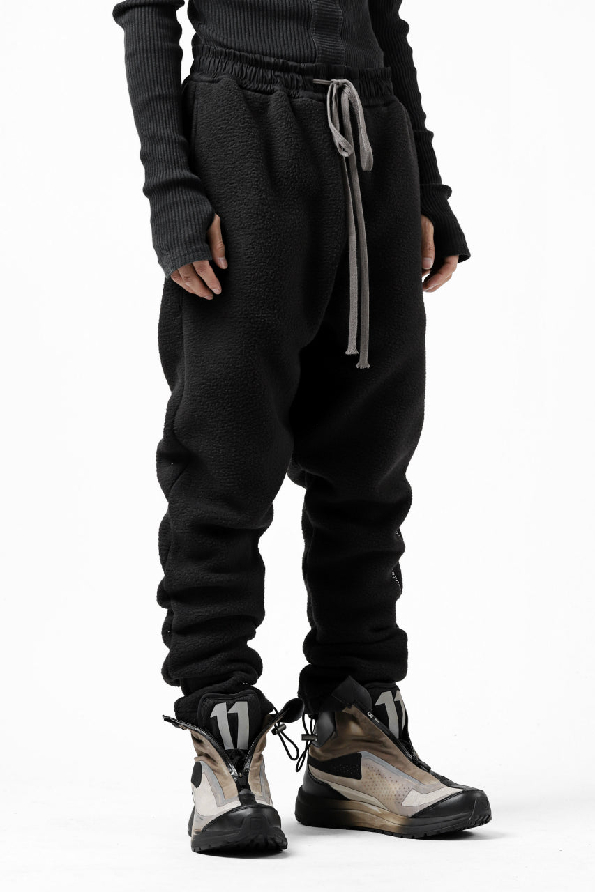 画像をギャラリービューアに読み込む, A.F ARTEFACT "FLUFFY" EMBROIDERED TRACK PANTS / BomberFLEECE (BLACK)
