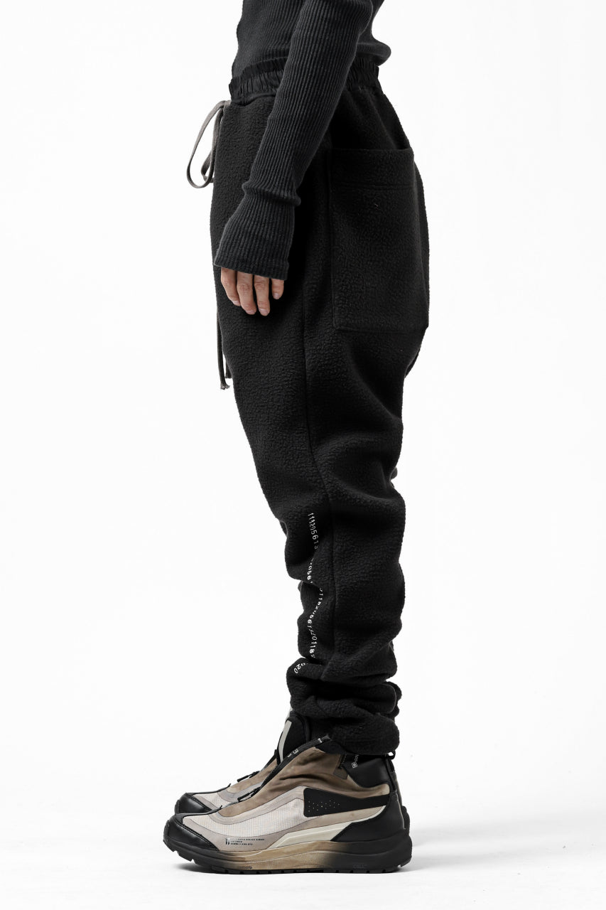 画像をギャラリービューアに読み込む, A.F ARTEFACT "FLUFFY" EMBROIDERED TRACK PANTS / BomberFLEECE (BLACK)