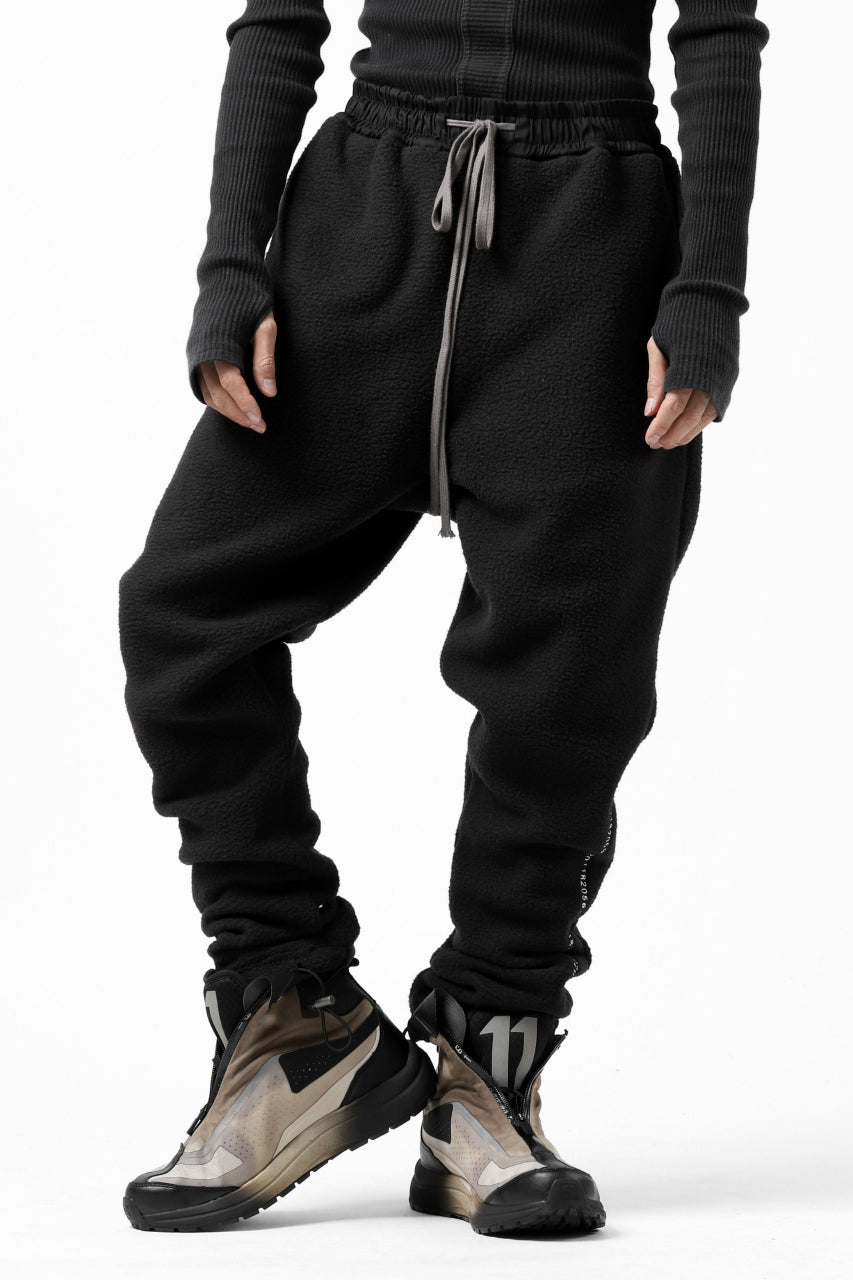 画像をギャラリービューアに読み込む, A.F ARTEFACT "FLUFFY" EMBROIDERED TRACK PANTS / BomberFLEECE (BLACK)
