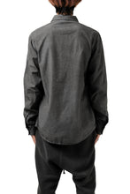 画像をギャラリービューアに読み込む, daub PLAIN COLLAR SHIRT / COLD DYED ORGANIC COTTON (DARK GREY)