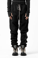 画像をギャラリービューアに読み込む, A.F ARTEFACT "FLUFFY" EMBROIDERED TRACK PANTS / BomberFLEECE (BLACK)