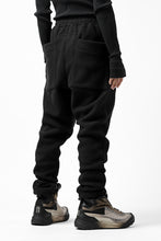 画像をギャラリービューアに読み込む, A.F ARTEFACT "FLUFFY" EMBROIDERED TRACK PANTS / BomberFLEECE (BLACK)