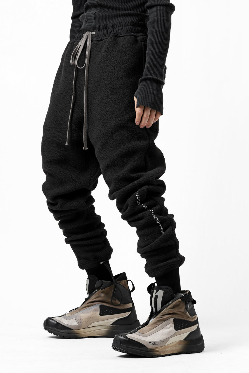 画像をギャラリービューアに読み込む, A.F ARTEFACT "FLUFFY" EMBROIDERED TRACK PANTS / BomberFLEECE (BLACK)